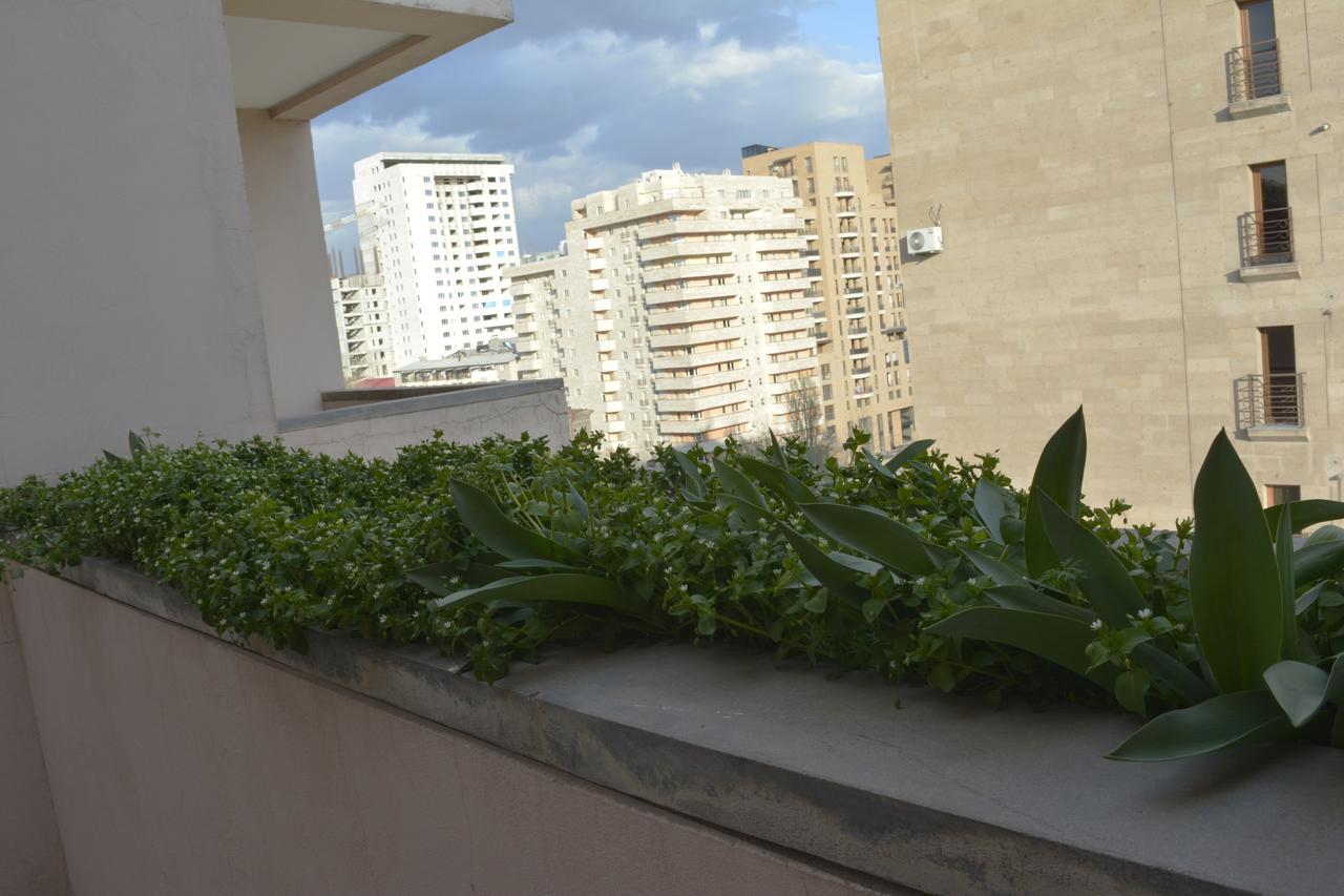 The Rooms Hostel Yerevan Exterior photo