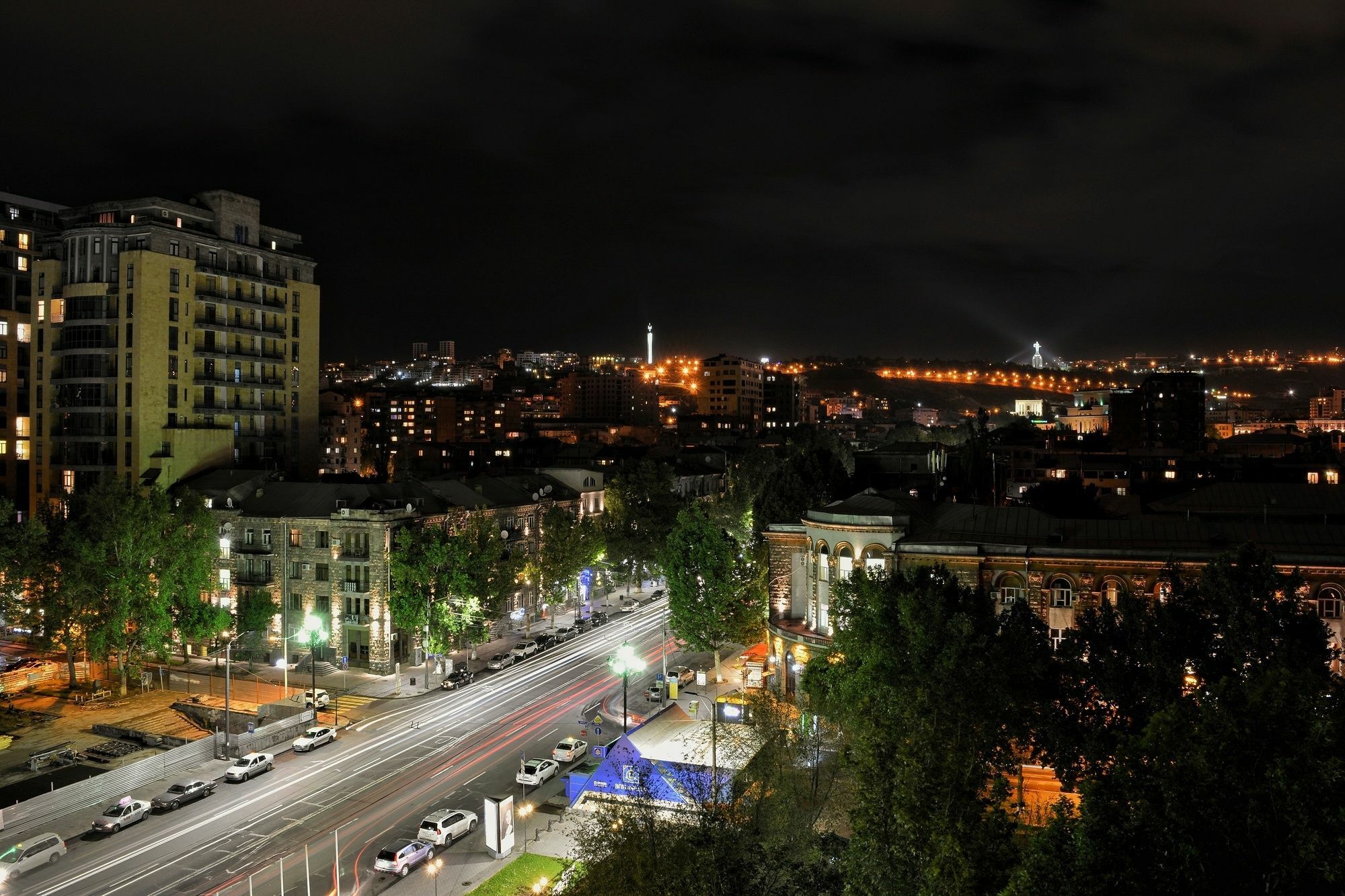 The Rooms Hostel Yerevan Exterior photo